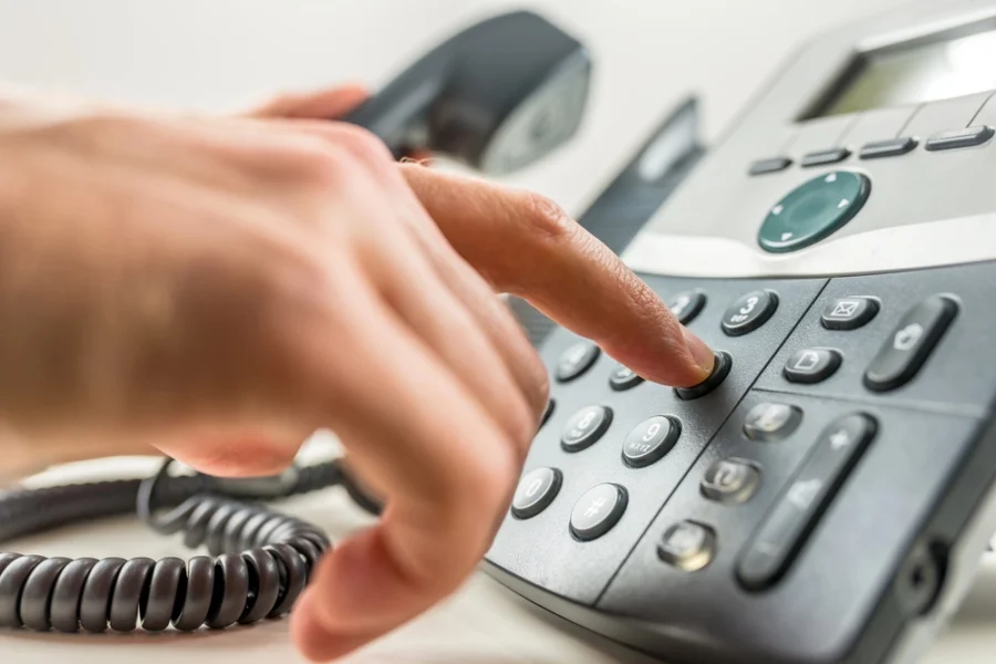 How-to-Call-a-Landline-From-A-Mobile_header